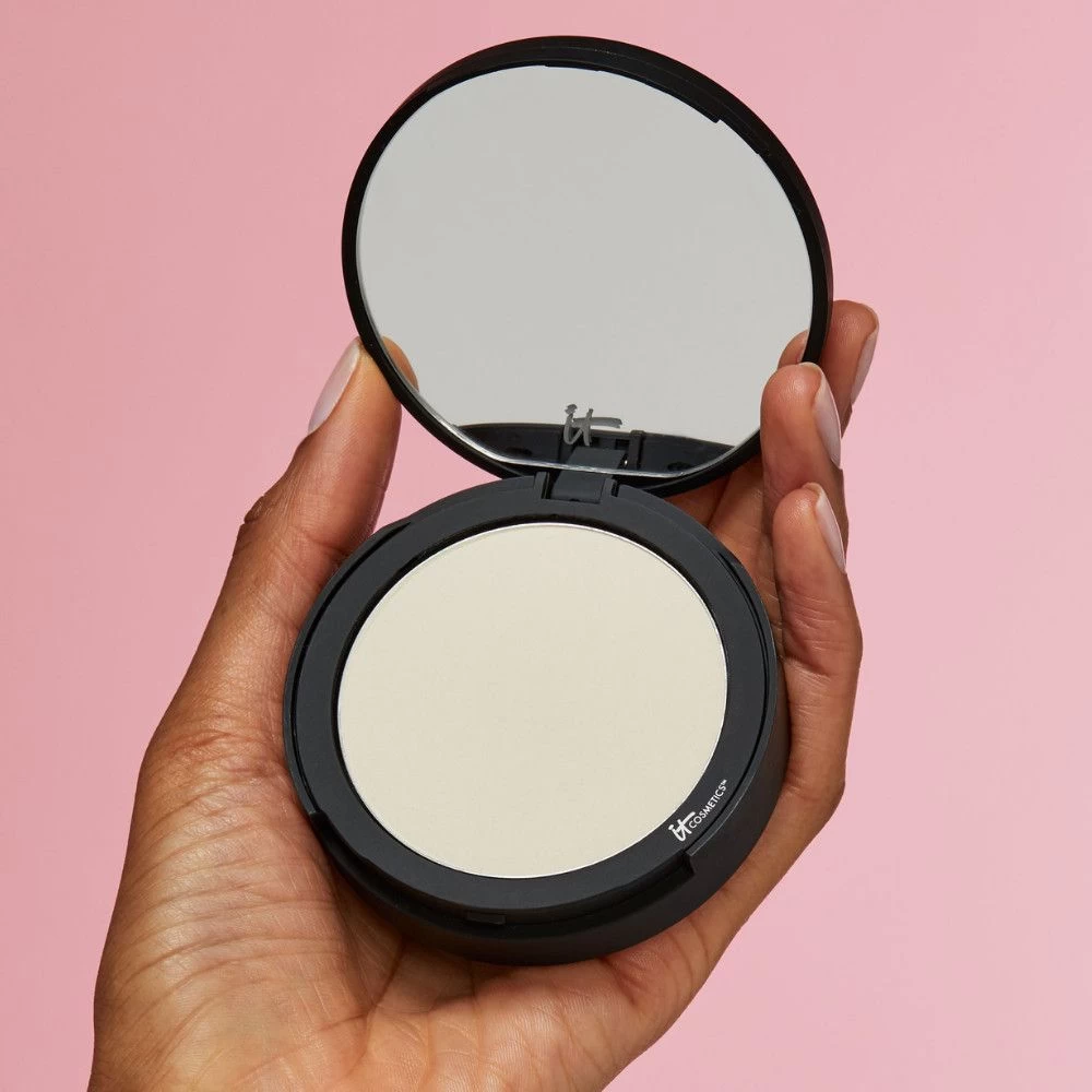 IT Cosmetics Bye Bye Pores Pressed Polvo Compacto Difuminador De Poros 5 IT Cosmetics Bye Bye Pores Pressed Polvo Compacto Difuminador De Poros - Imagen 3