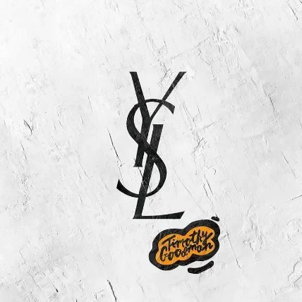 Yves Saint Laurent Estuche Máscara Lash Clash + Mini Rouge Pour Couture + Mini Desing Du Regard 4 Yves Saint Laurent Estuche Máscara Lash Clash + Mini Rouge Pour Couture + Mini Desing Du Regard - Imagen 2