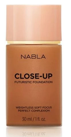 Close-up Futuristic Base De Maquillaje